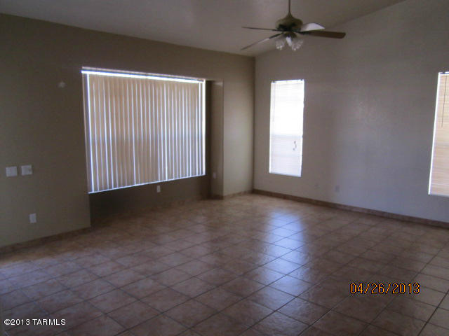 7115 West Rivulet Drive Tucson, AZ 85743 - Photo 3 of 13