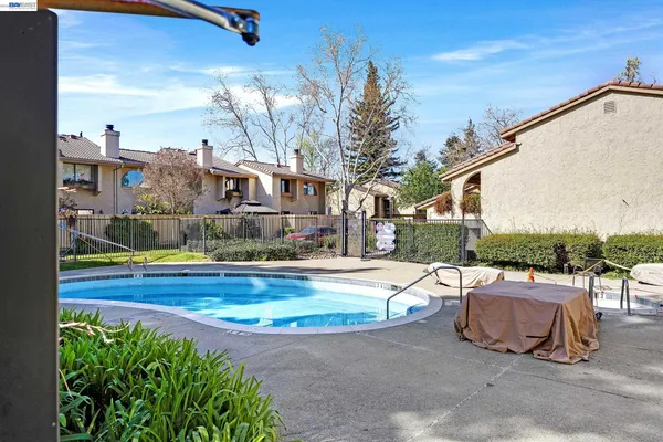 $608,000 | 386 Garden Common, Livermore, CA 94551