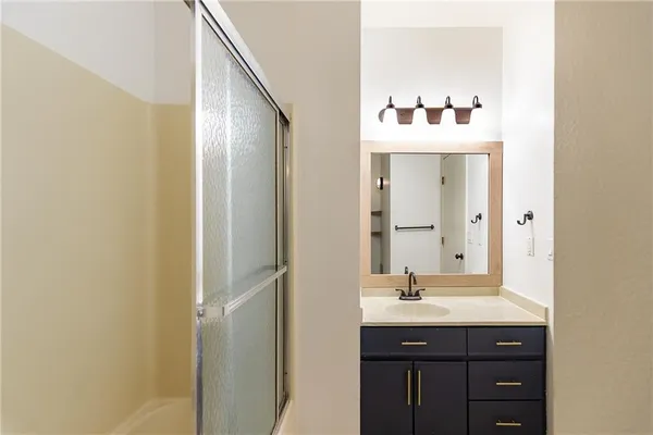 $132,500 | 308 West 8th Street, Unit 505, Kansas City, MO 64105