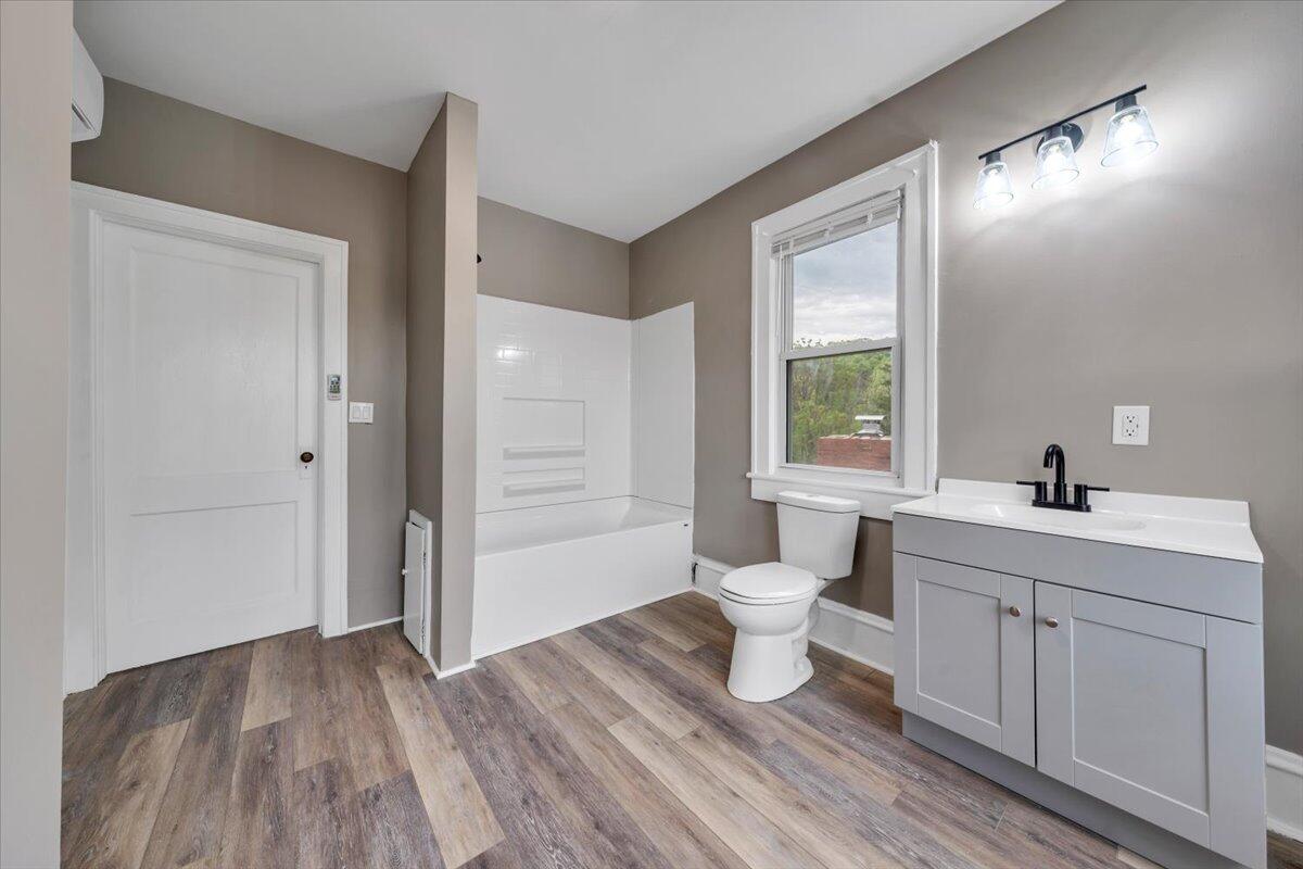 2415 Overlook Road Northeast Roanoke, VA 24012 - Photo 21 of 31 21-MIB05141
