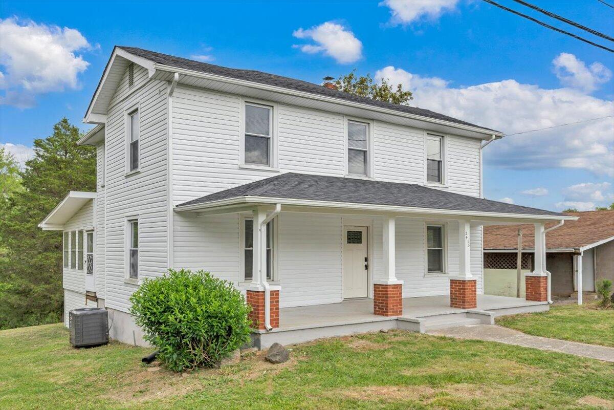 2415 Overlook Road Northeast Roanoke, VA 24012 - Photo 26 of 31 30-MIB05168-R5