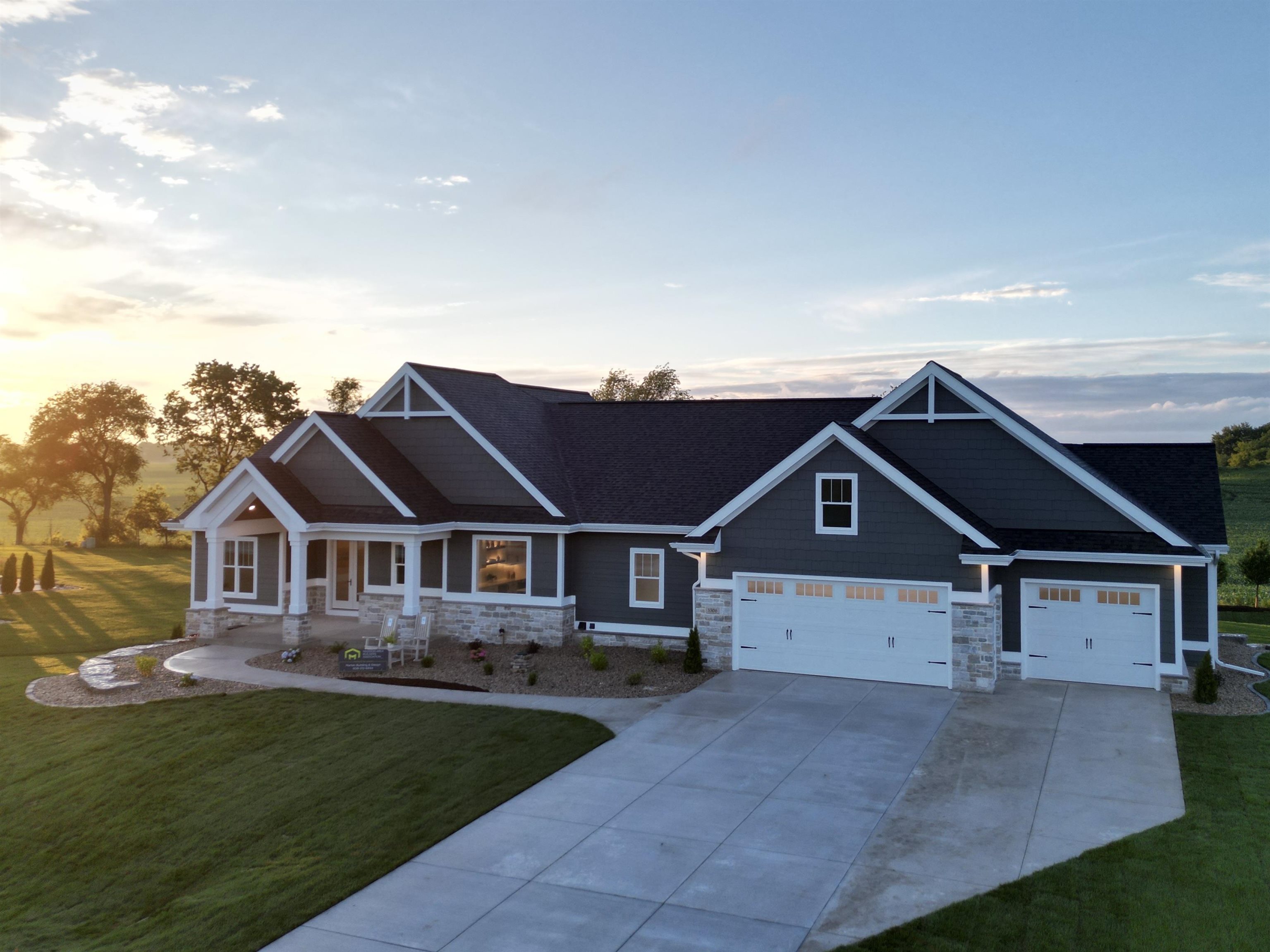 3306 Colton Way Sun Prairie, WI 53590 - Photo 2 of 60