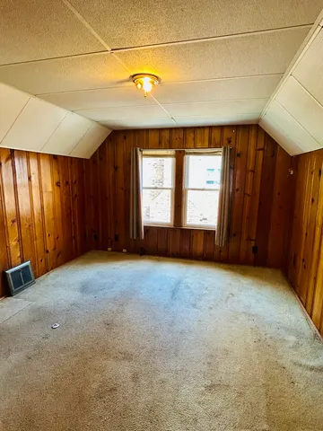 $120,000 | 521 East 161st Place, South Holland, IL 60473