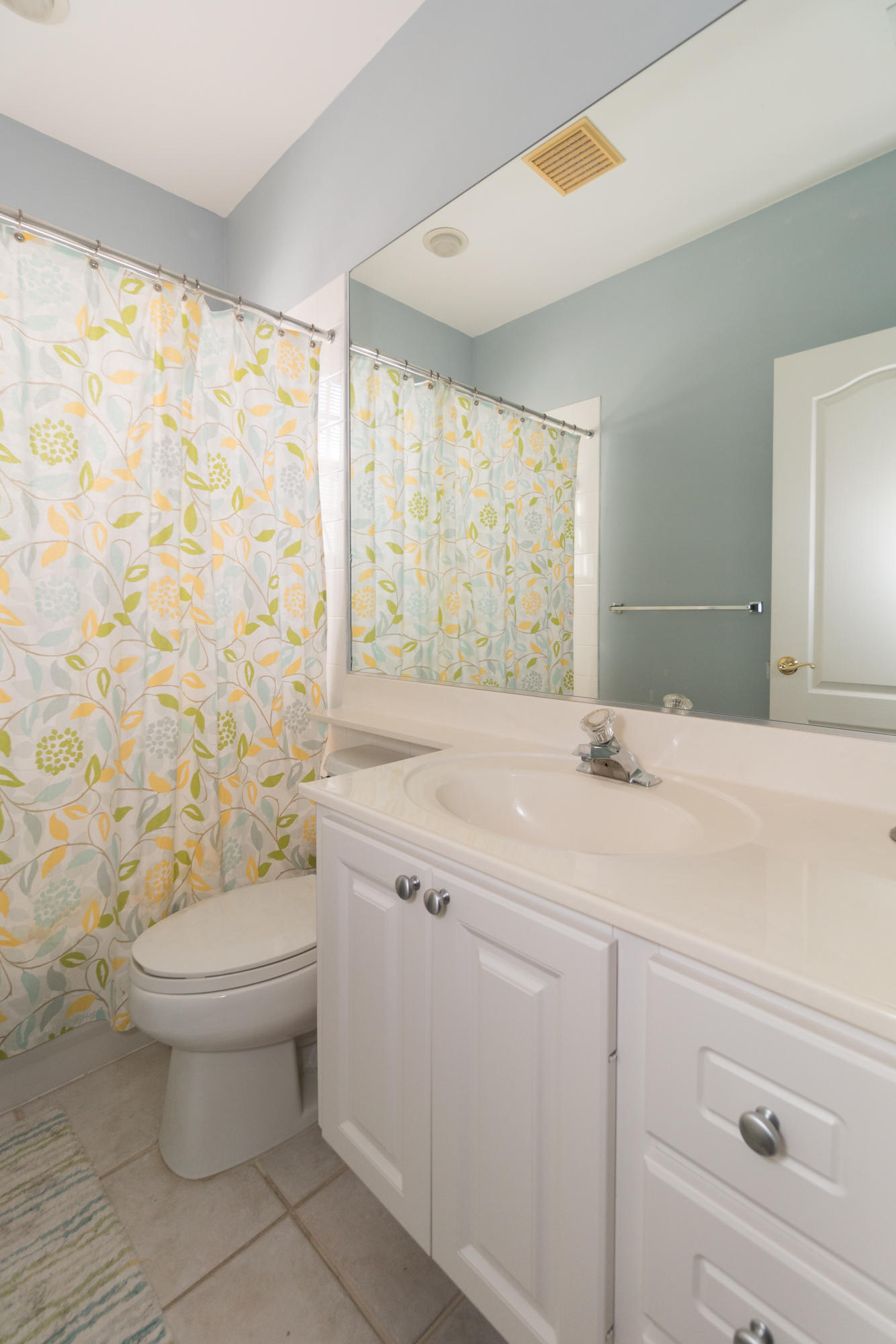 262 Iris Drive Jupiter, FL 33458 - Photo 22 of 28 BATH 2 GOOD