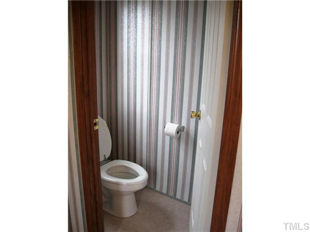 1280 Federal Road Benson, NC 27504 - Photo 14 of 23 Photo 14