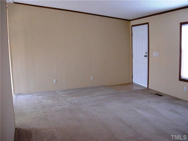 1280 Federal Road Benson, NC 27504 - Photo 4 of 23 Photo 4