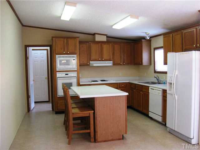 1280 Federal Road Benson, NC 27504 - Photo 5 of 23 Photo 5