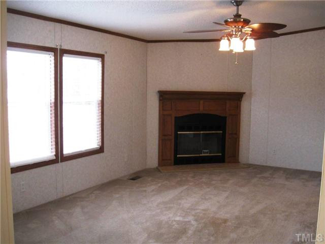 1280 Federal Road Benson, NC 27504 - Photo 7 of 23 Photo 7