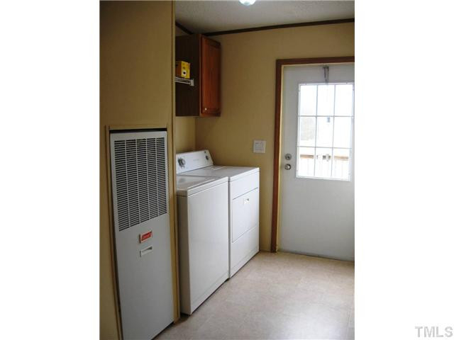 1280 Federal Road Benson, NC 27504 - Photo 9 of 23 Photo 9