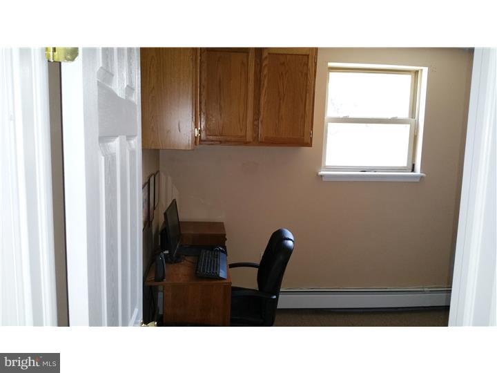 5 Drexel Road Hatboro, PA 19040 - Photo 13 of 20 Office / Study