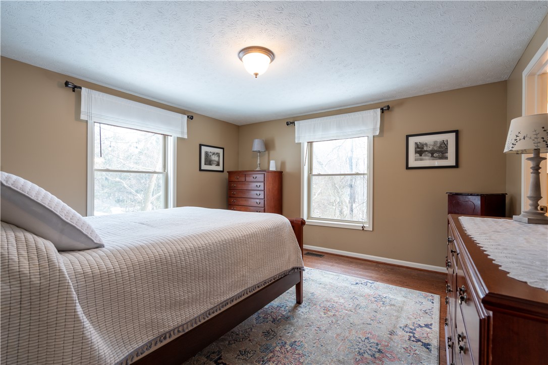 595 Lake Road Webster, NY 14580 - Photo 28 of 49