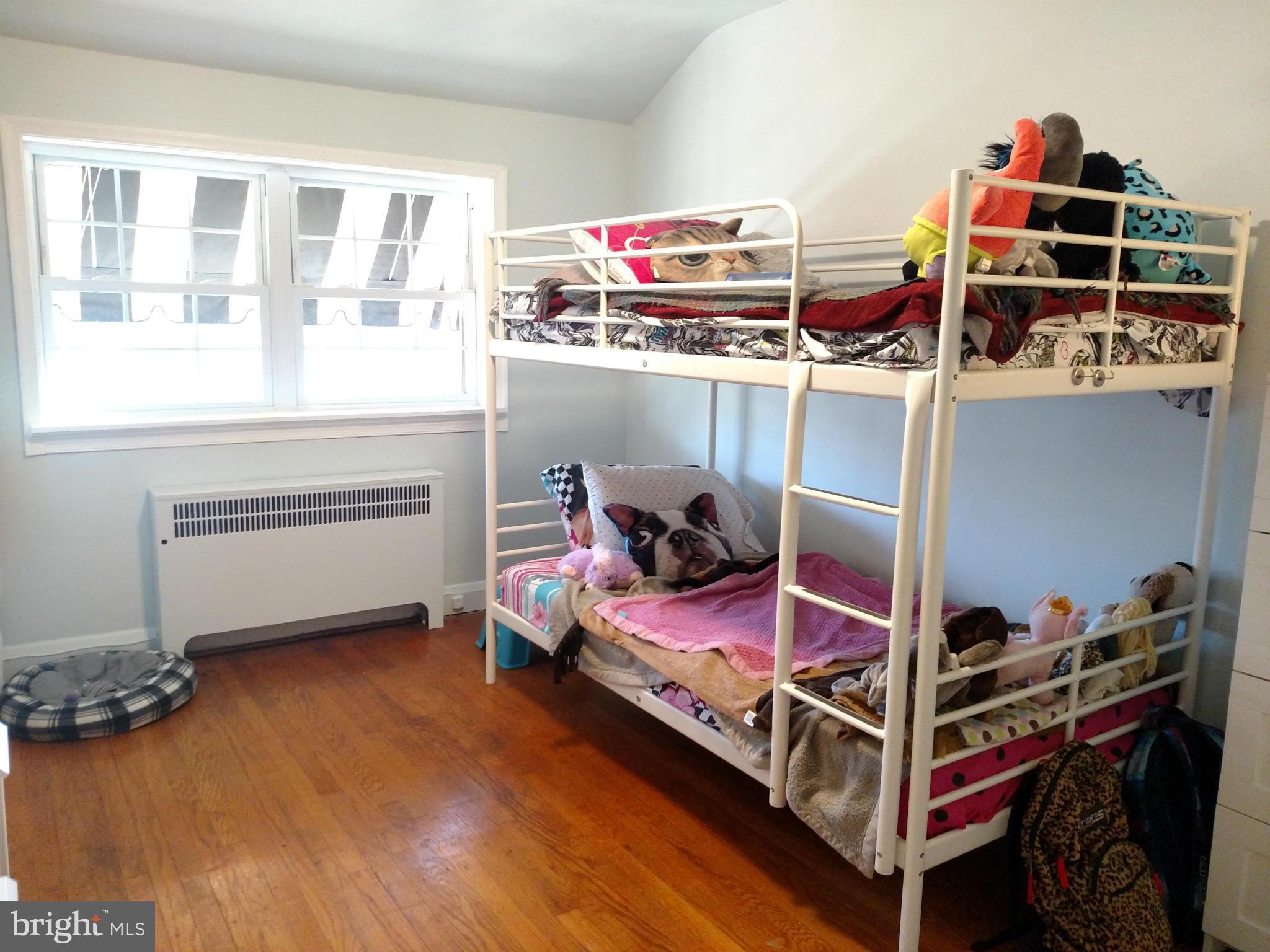 253 Ridge Avenue Towson, MD 21286 - Photo 18 of 30 Bedroom