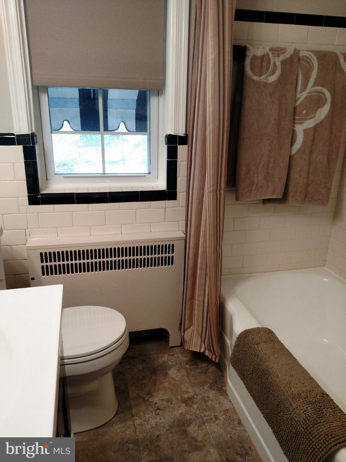 253 Ridge Avenue Towson, MD 21286 - Photo 22 of 30 Bath