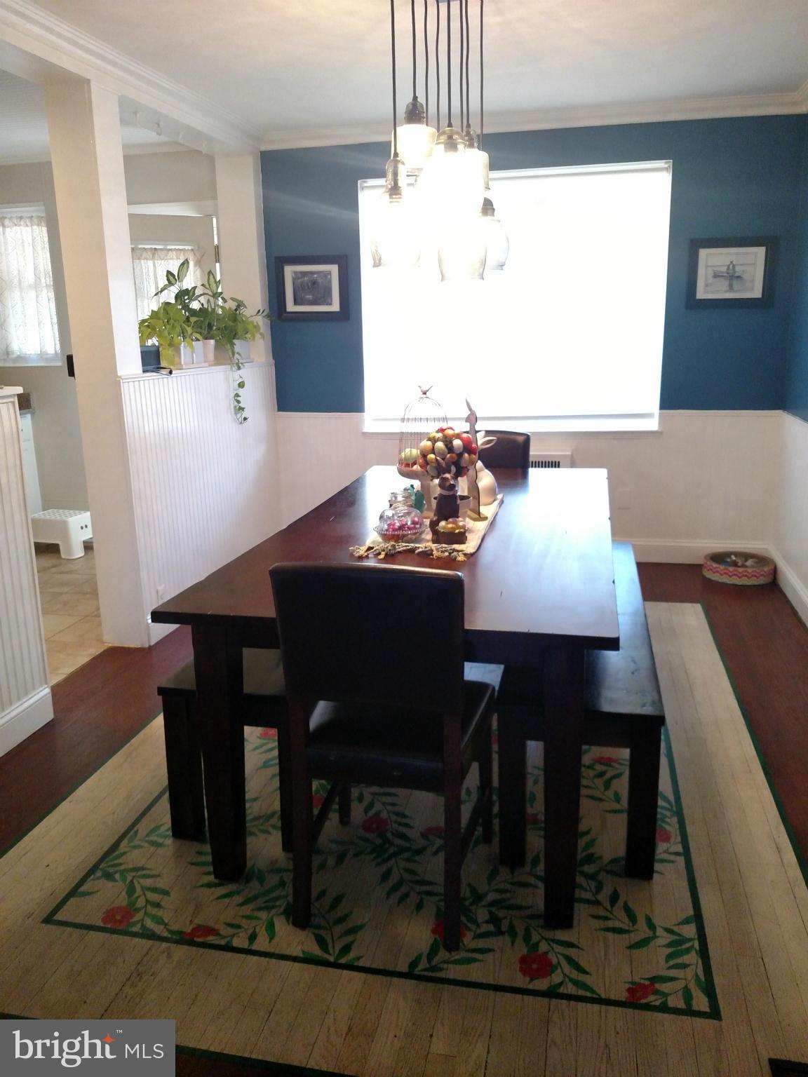 253 Ridge Avenue Towson, MD 21286 - Photo 9 of 30 Dining Room