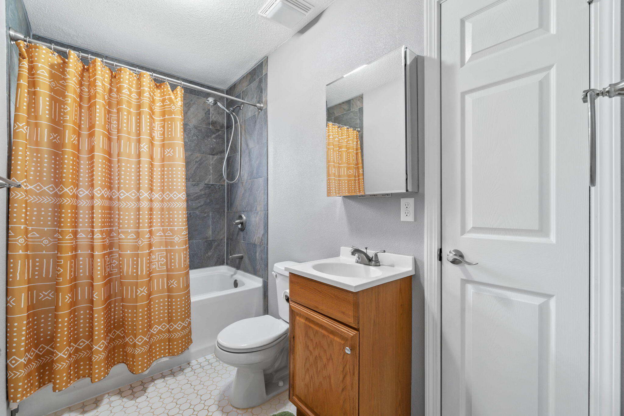 3545 Poverty Creek Road Crestview, FL 32539 - Photo 28 of 33 a bathroom with a sink toilet and shower