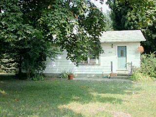 3376 Riverside Road Benton Harbor, MI 49022 - Photo 1 of 1 Primary Photo