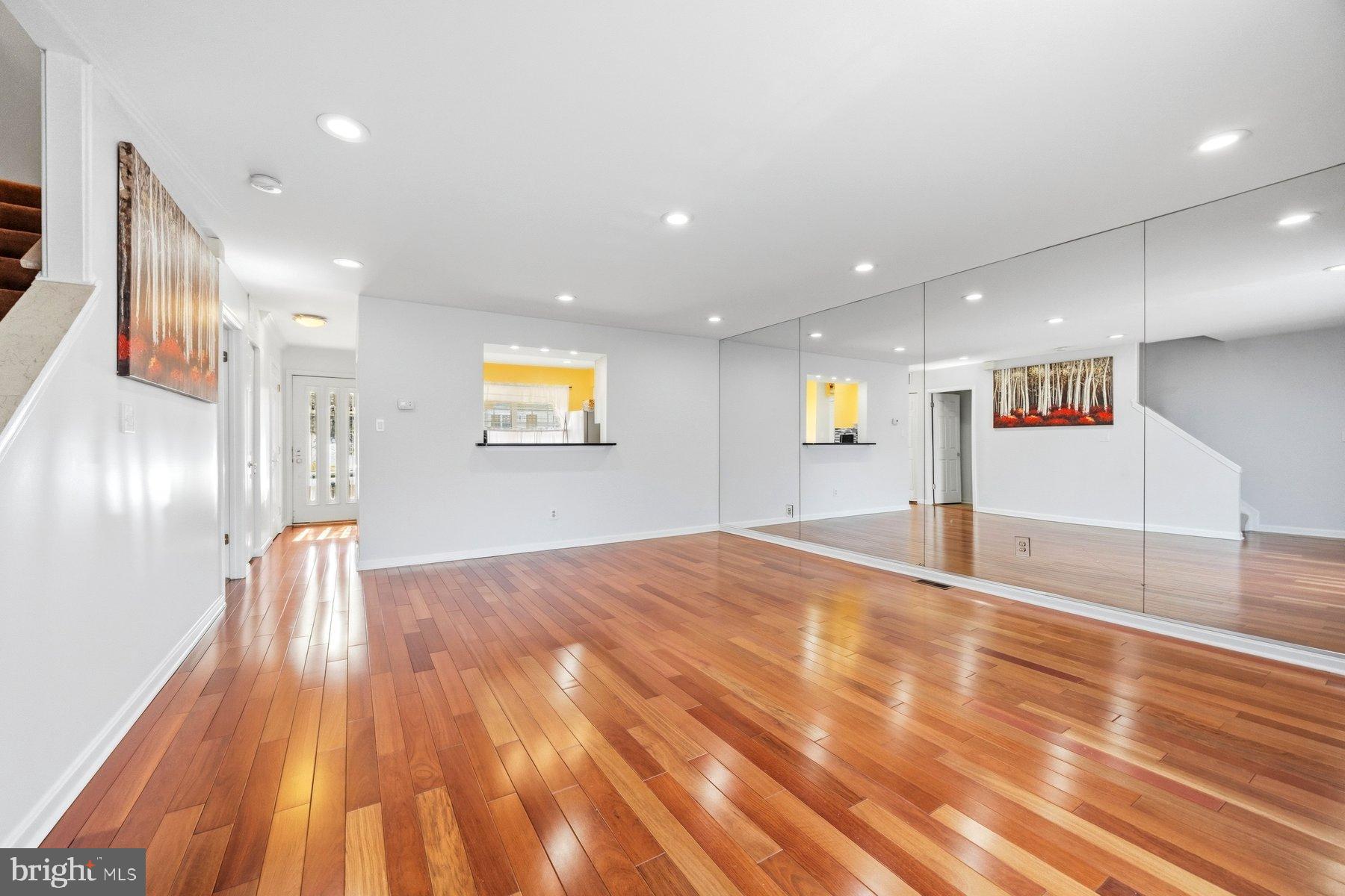 58 Hardwood Drive Rosedale, MD 21237 - Photo 15 of 38 Spacious room with gleaming hardwood floors.