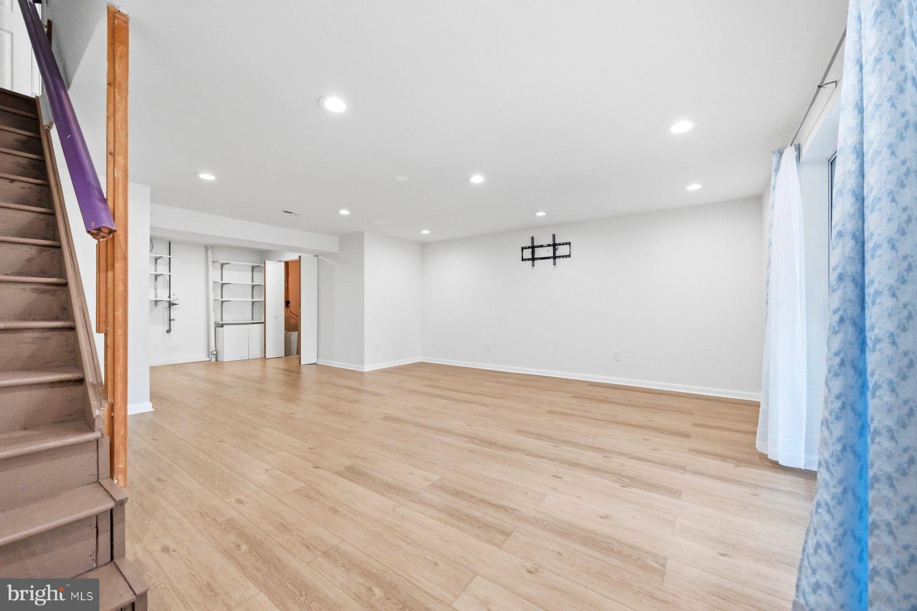 58 Hardwood Drive Rosedale, MD 21237 - Photo 30 of 38 Spacious, light-filled living area awaits you.