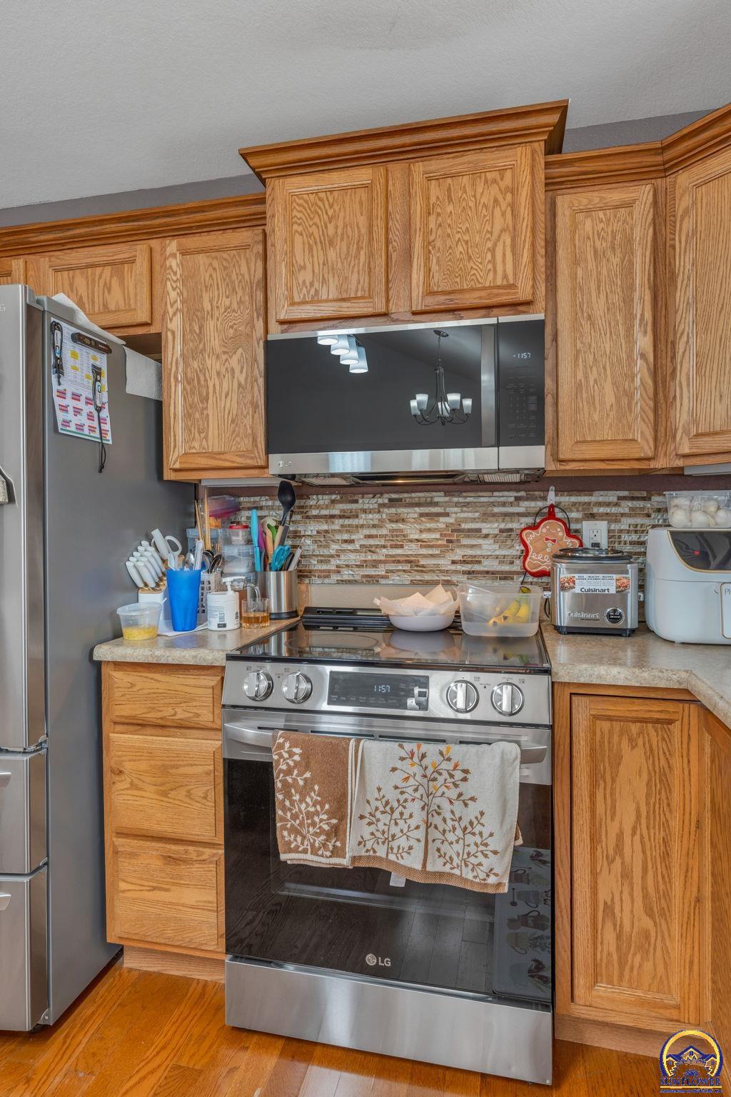 4312 Southeast Chisolm Road Topeka, KS 66609 - Photo 16 of 37