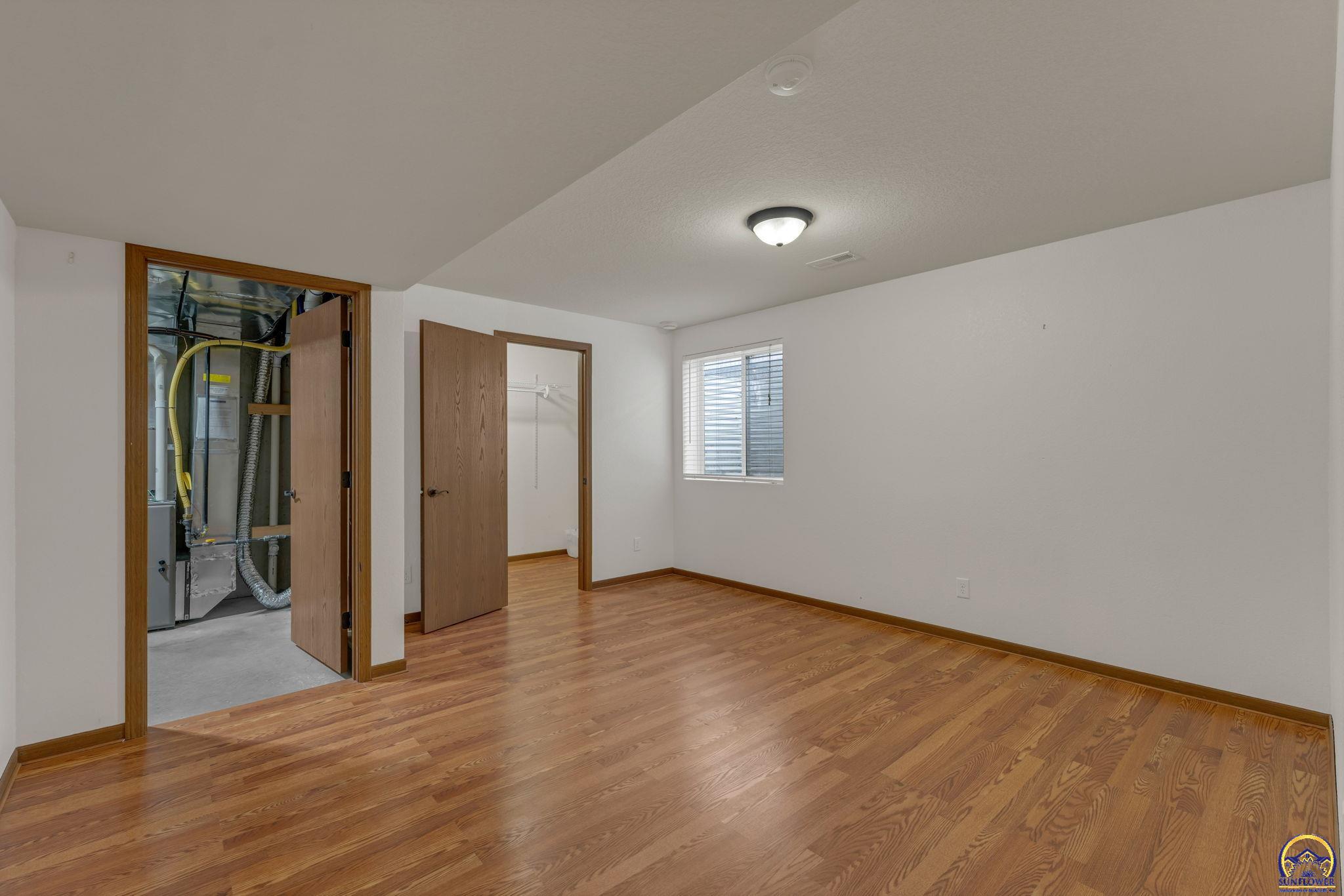 4312 Southeast Chisolm Road Topeka, KS 66609 - Photo 27 of 37