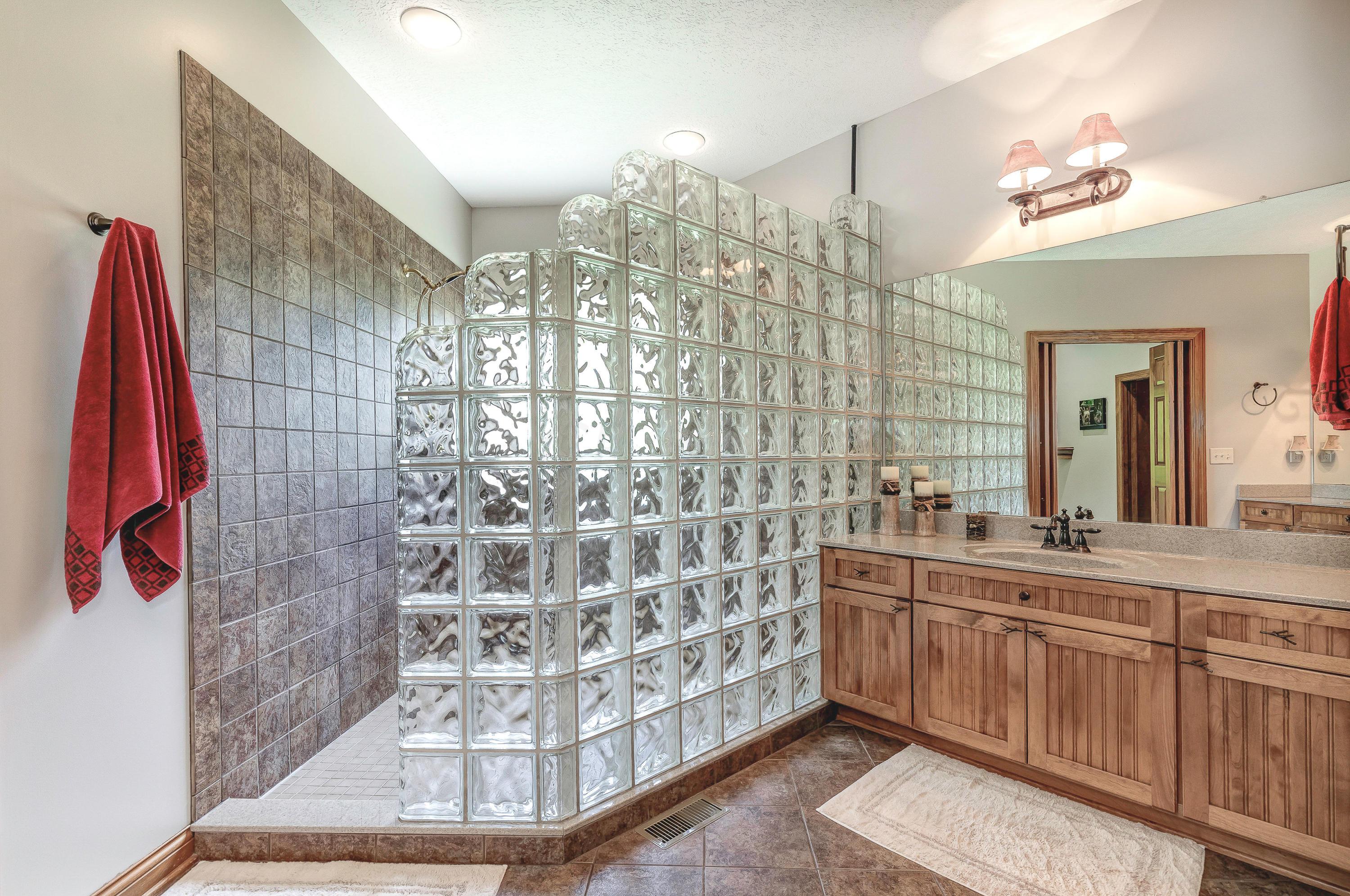 5133 Red Bank Road Galena, OH 43021 - Photo 18 of 50 Gallery Image 18