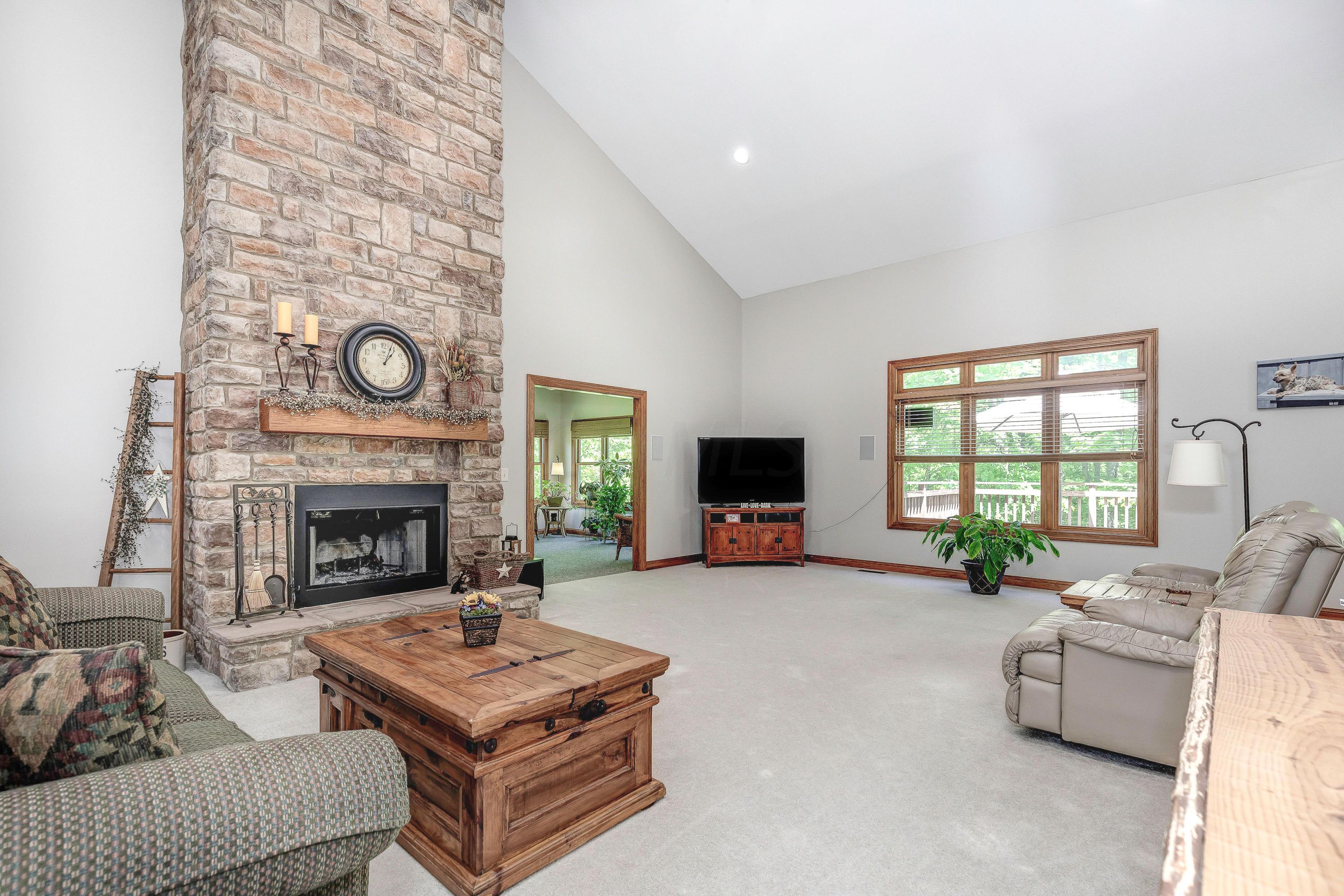 5133 Red Bank Road Galena, OH 43021 - Photo 7 of 50 Gallery Image 7