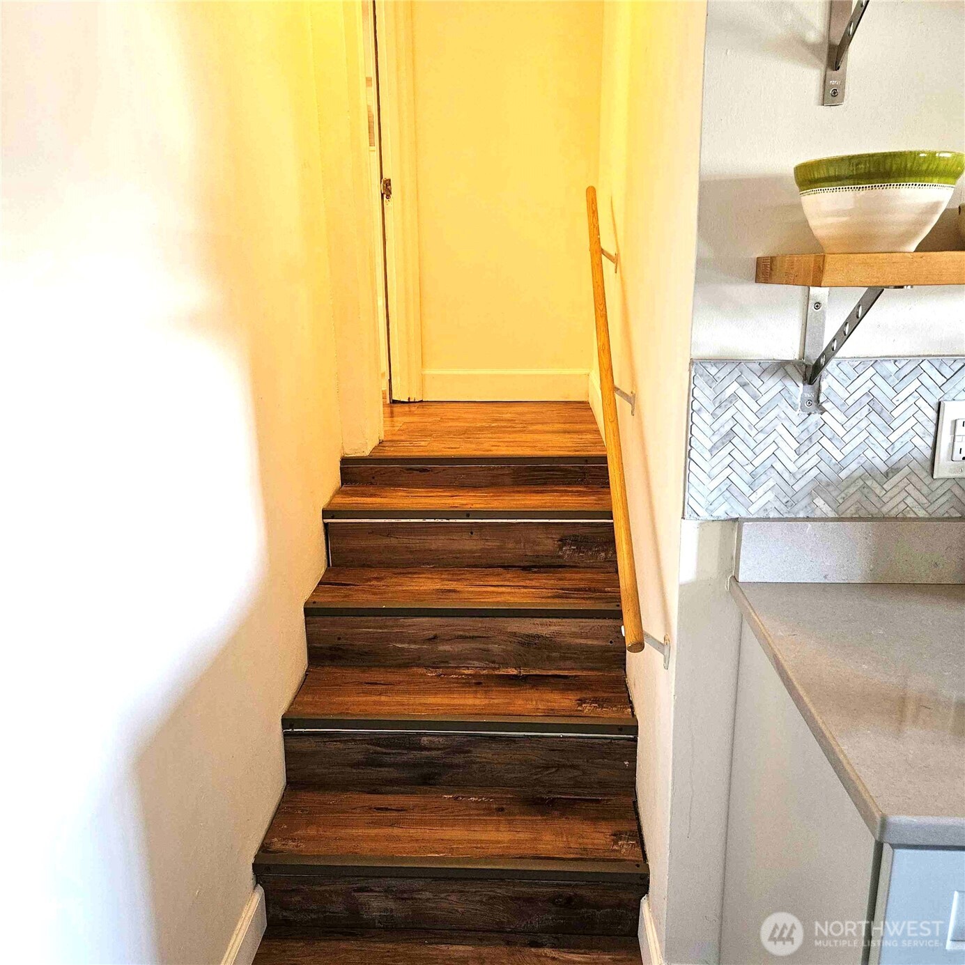 180 2nd Street Cathlamet, WA 98612 - Photo 39 of 40 a view of entryway