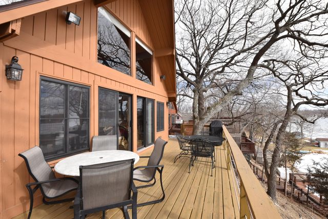 405 Waldeck Drive, Twin Lakes, WI 53181