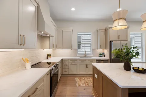 $709,000 | 644 West Green Lane, Unit A, Nashville, TN 37207