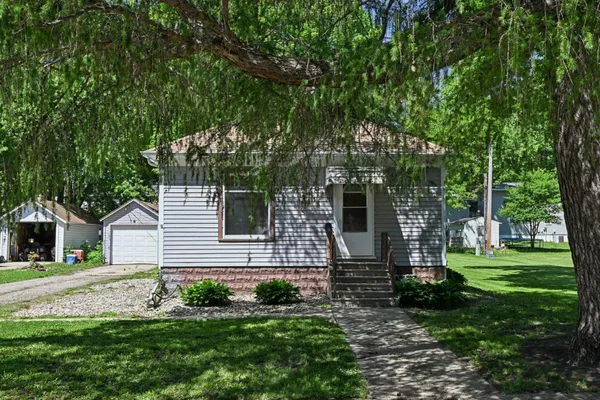 $99,900 | 315 Morrison Avenue, Jackson, MN 56143