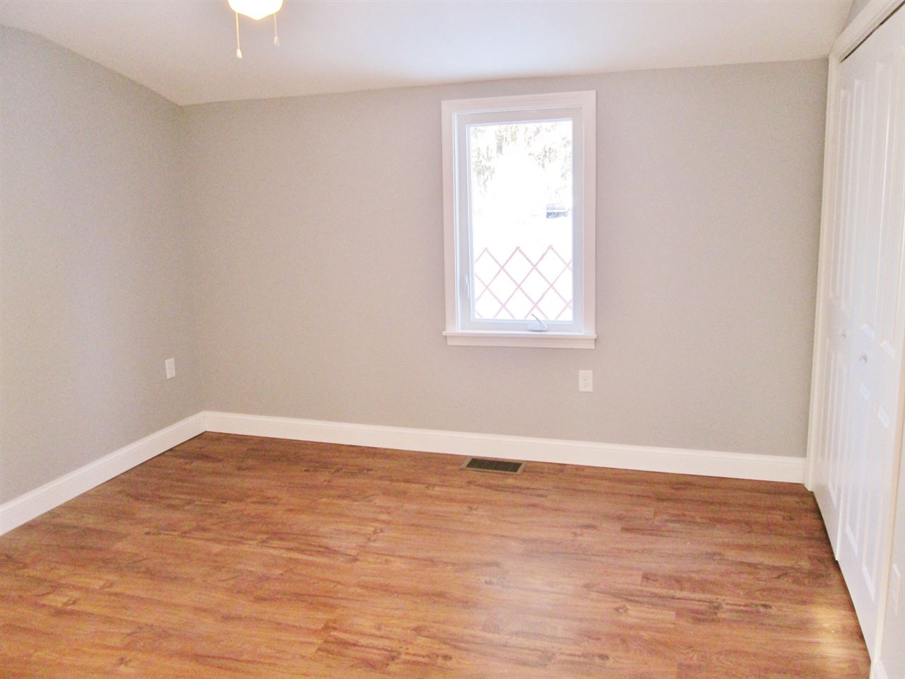 10 Jenness Street Rochester, NH 03867 - Photo 18 of 19