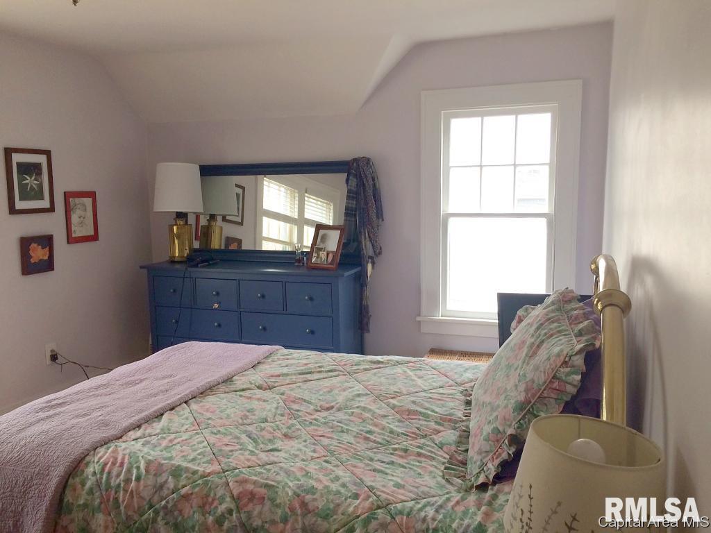 1937 Bates Avenue Springfield, IL 62704 - Photo 22 of 32 Gallery Image 22