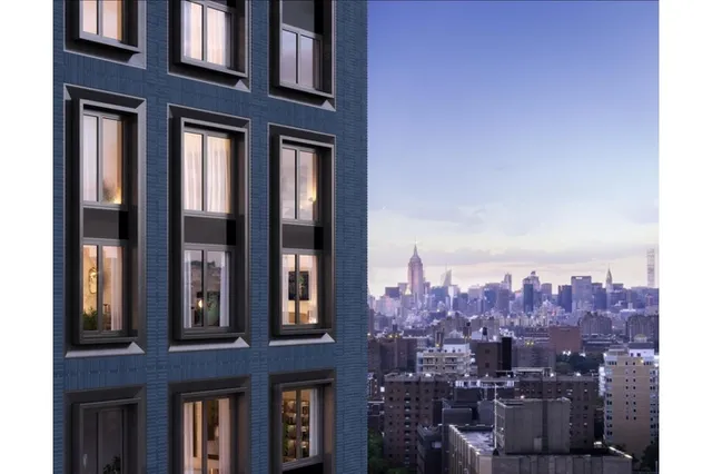$1,700,000 | 10 Nevins Street, Unit 26C | Downtown Brooklyn