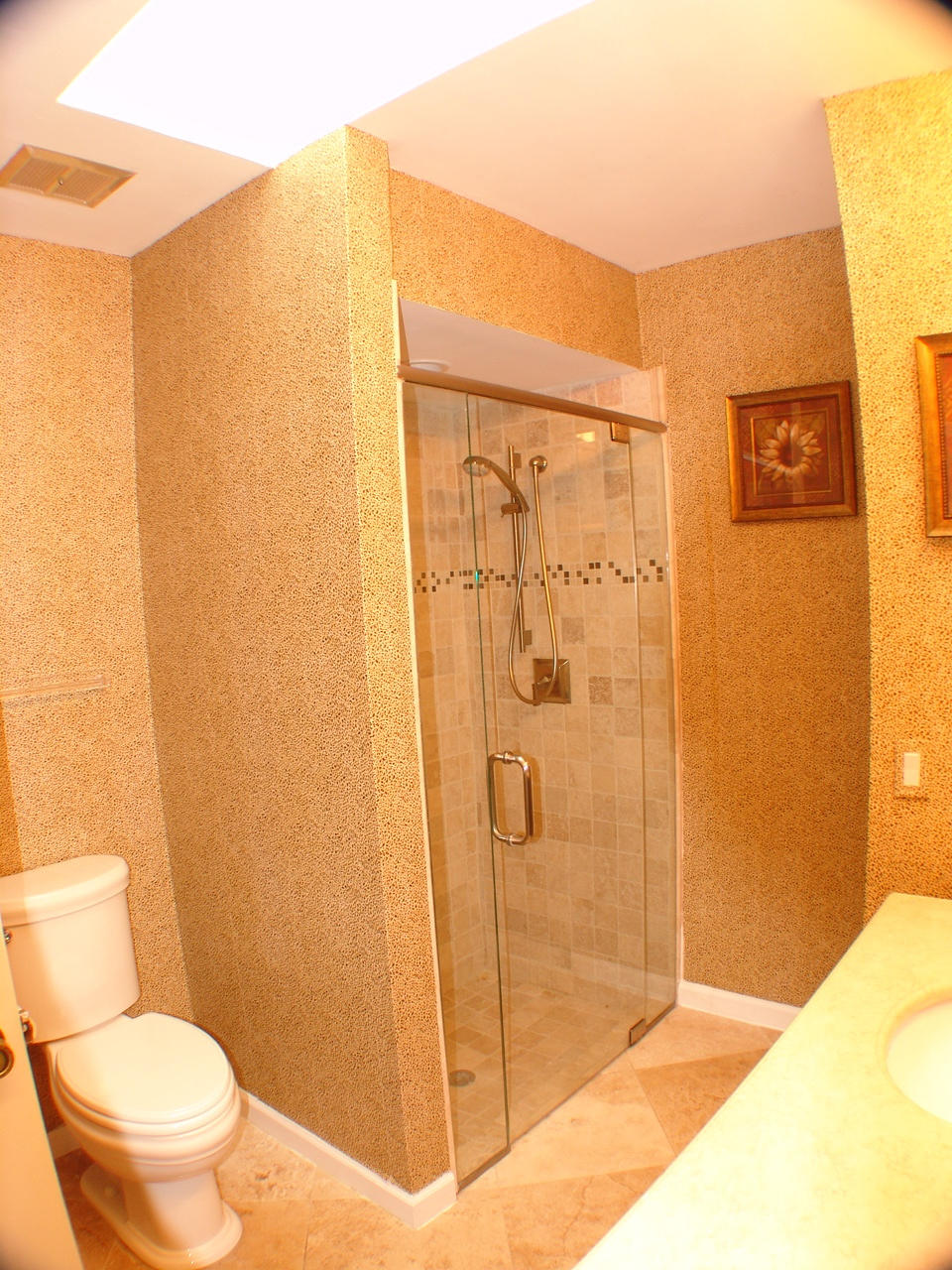 69 Dunbar Road Palm Beach Gardens, FL 33418 - Photo 16 of 21 Bathroom 2