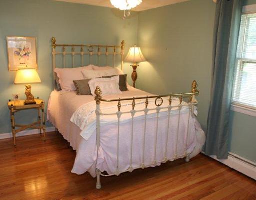33 Chestnut Road North Kingstown, RI 02852 - Photo 5 of 12 Bedroom.