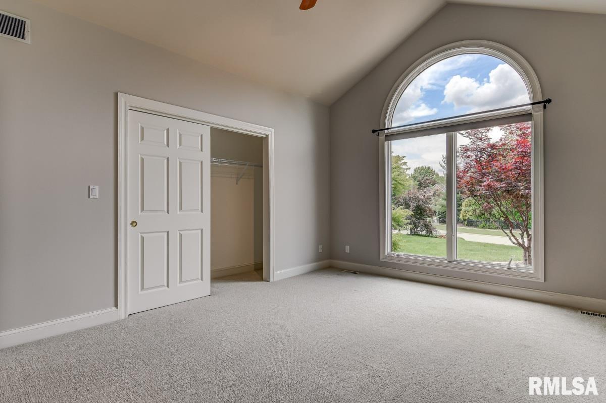 1230 Churchill Road Springfield, IL 62702 - Photo 24 of 50 Gallery Image 24