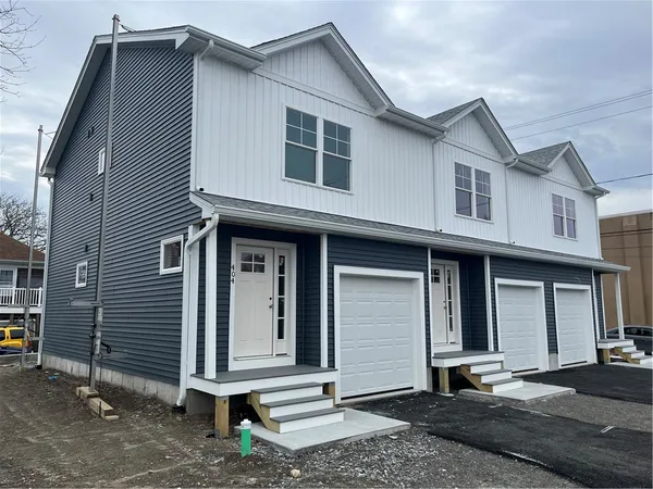 $409,900 | 400 Juniper Street, Unit C, East Providence, RI 02914