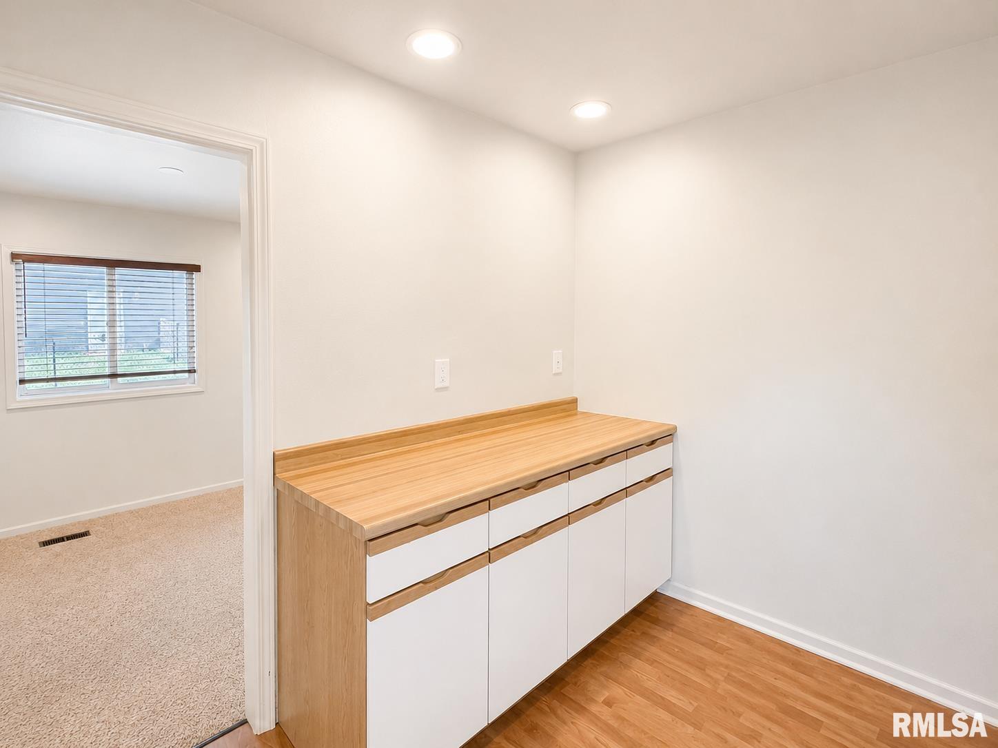 623 West Shoshone Road Peoria, IL 61614 - Photo 14 of 26