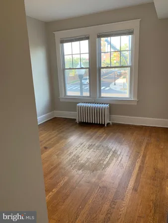 $2,400 | 3612 Langston Blvd., Unit 2, Arlington, VA 22207