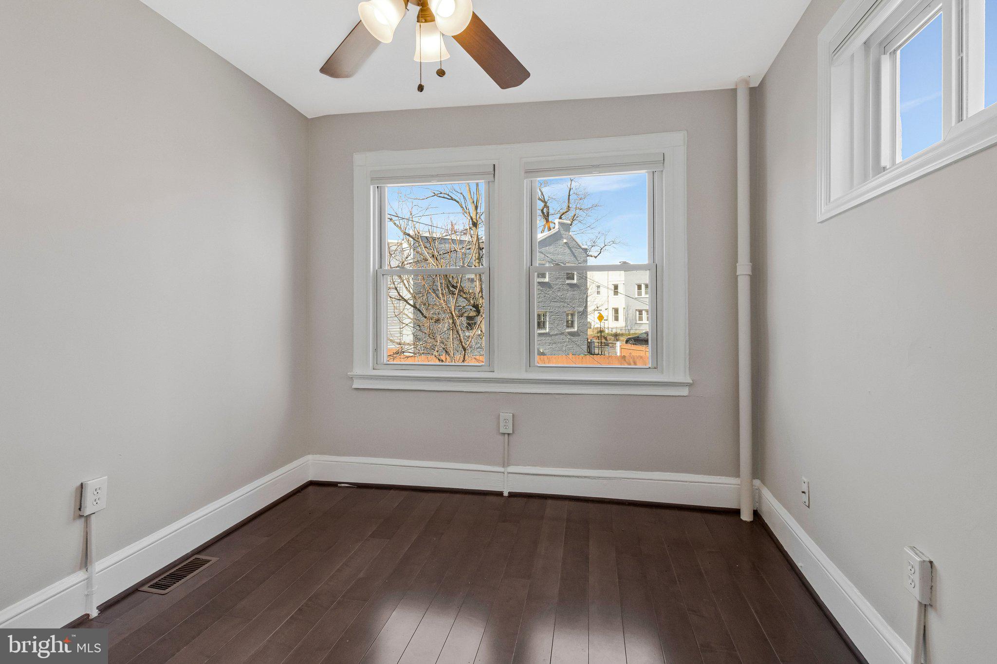 1264 Penn Street Northeast Washington, DC 20002 - Photo 19 of 33