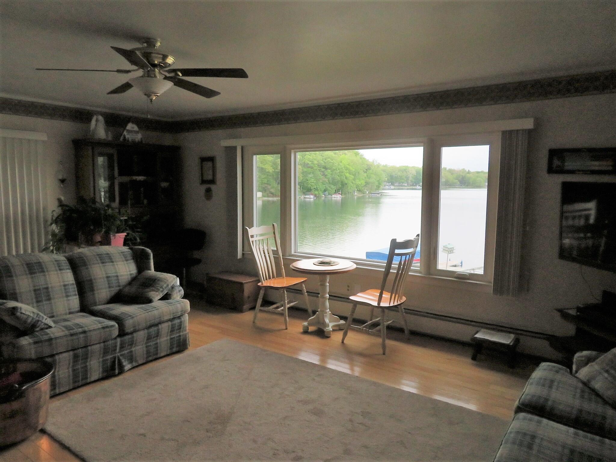 58448 East Clear Lake Road Three Rivers, MI 49093 - Photo 11 of 37 LIving Room