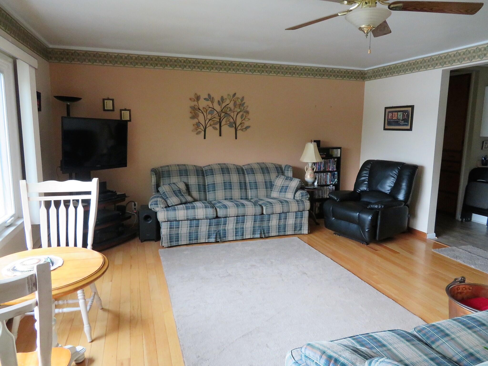 58448 East Clear Lake Road Three Rivers, MI 49093 - Photo 10 of 37 Living Room