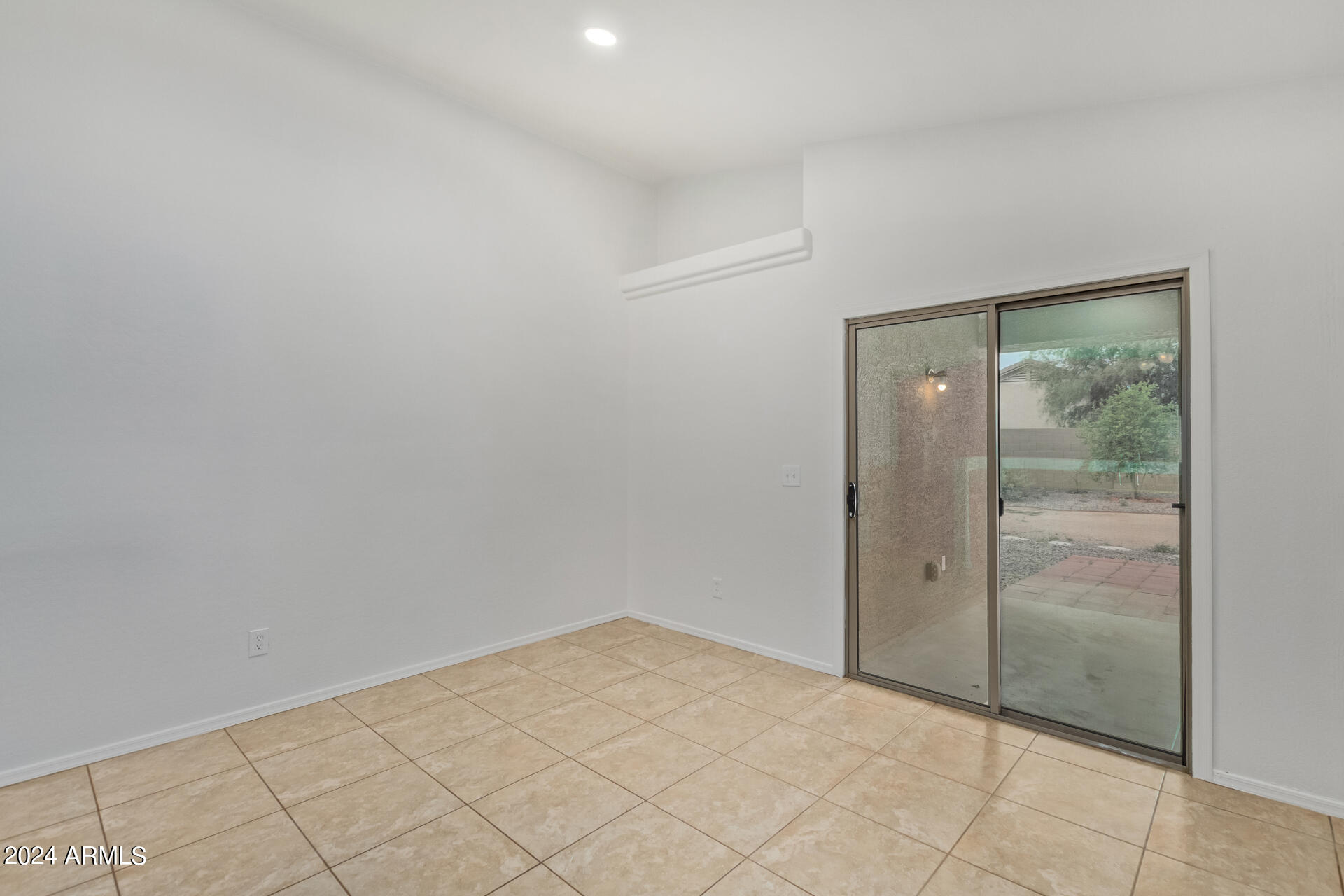 43214 West Cowpath Road Maricopa, AZ 85138 - Photo 14 of 34 18 - Cowpath