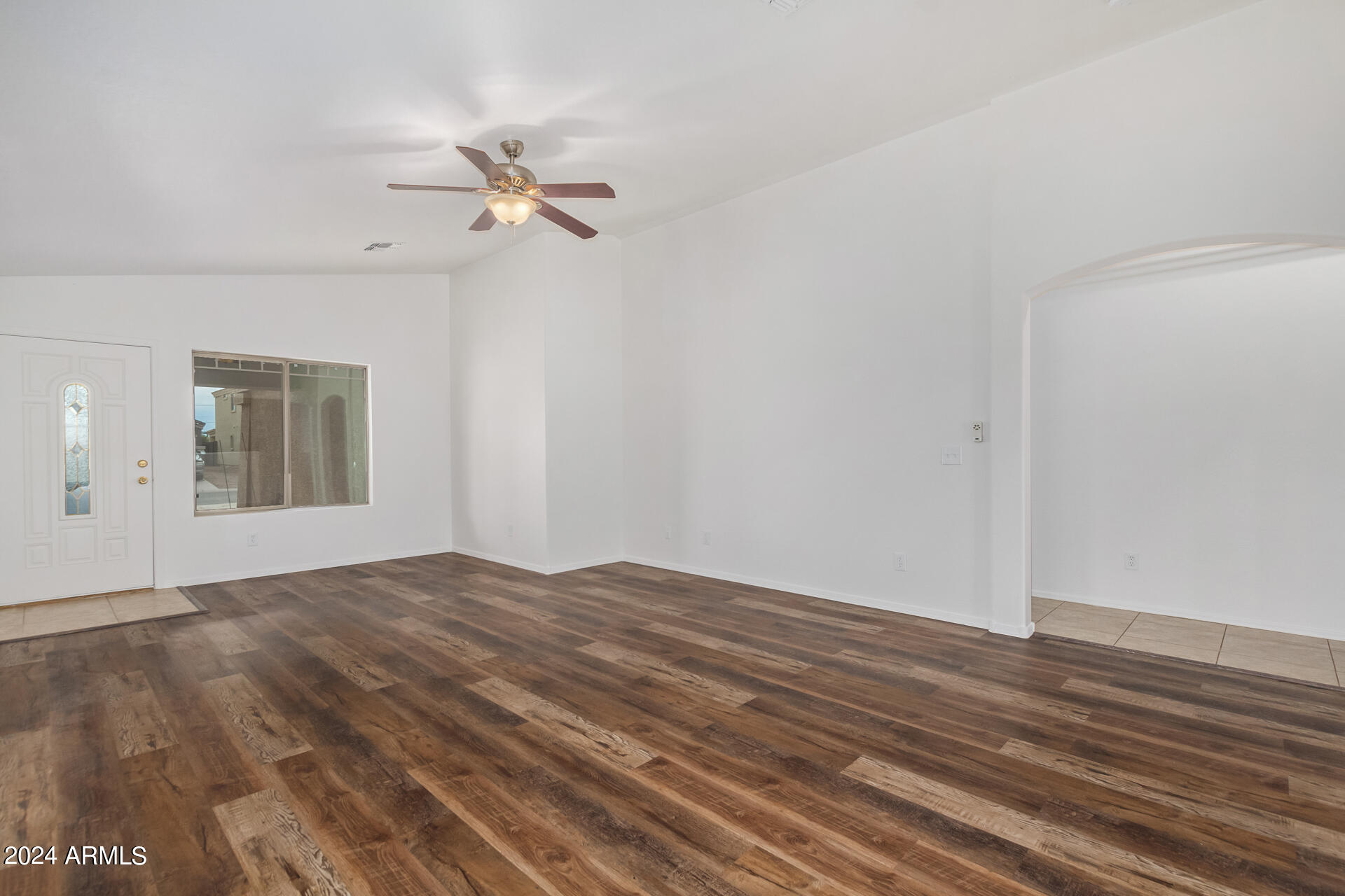 43214 West Cowpath Road Maricopa, AZ 85138 - Photo 7 of 34 11 - Cowpath
