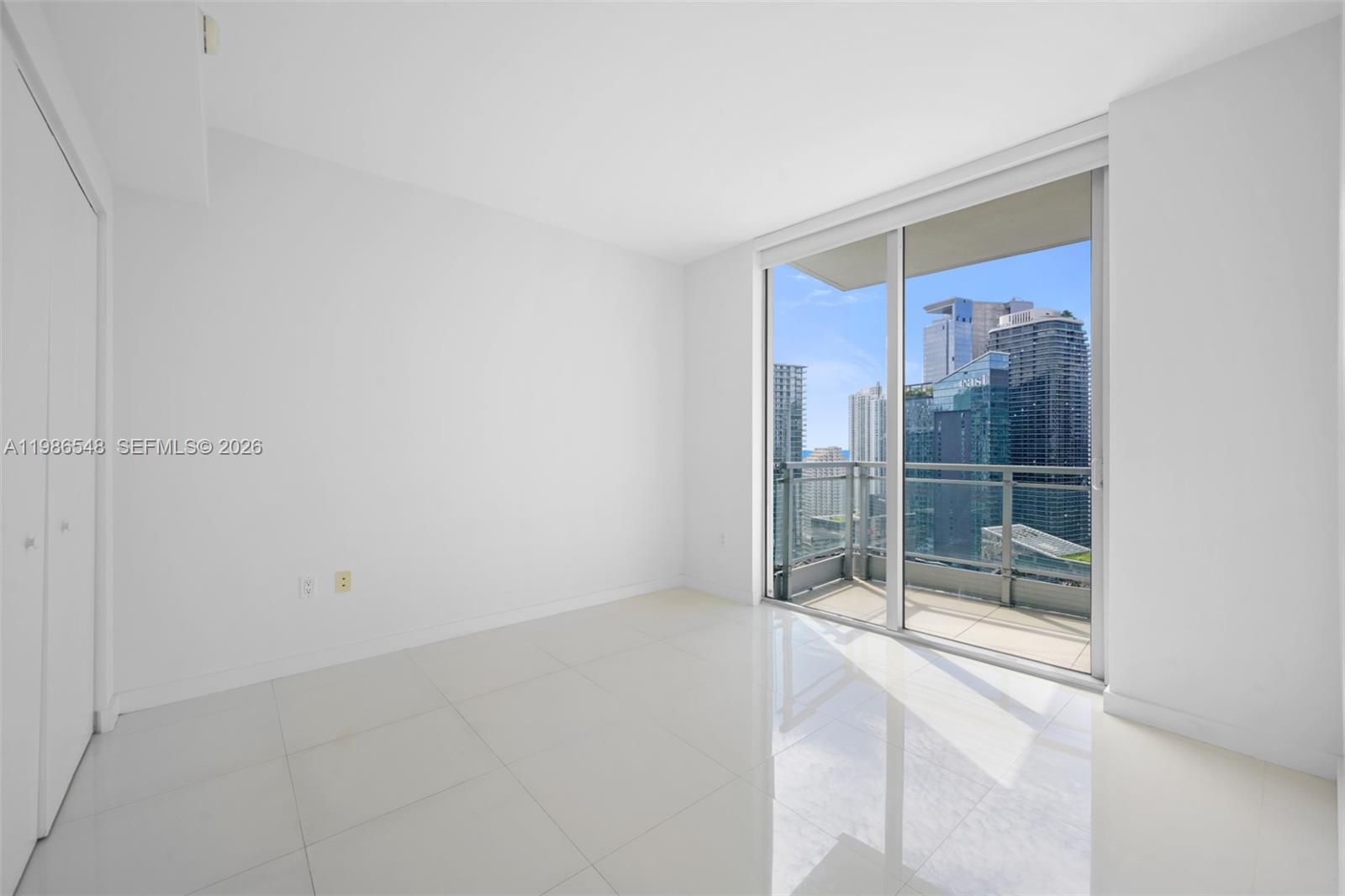 92 Southwest 3rd Street, Unit 3902 Miami, FL 33130 - Photo 15 of 29