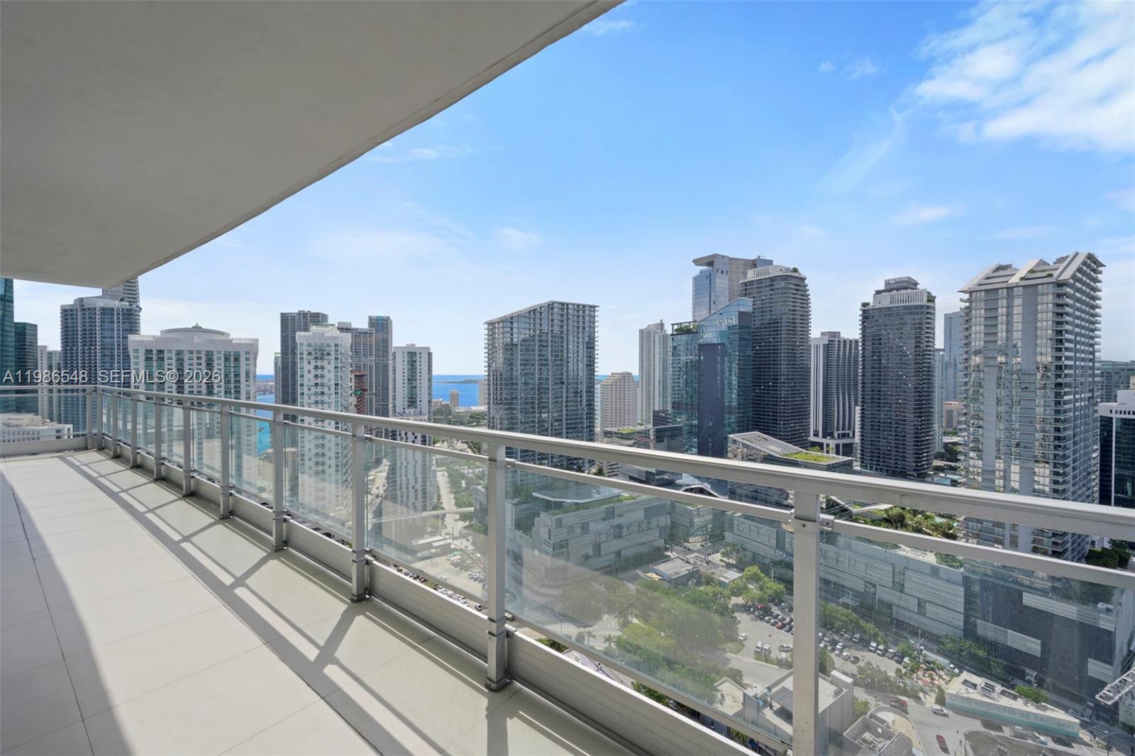 92 Southwest 3rd Street, Unit 3902 Miami, FL 33130 - Photo 19 of 29