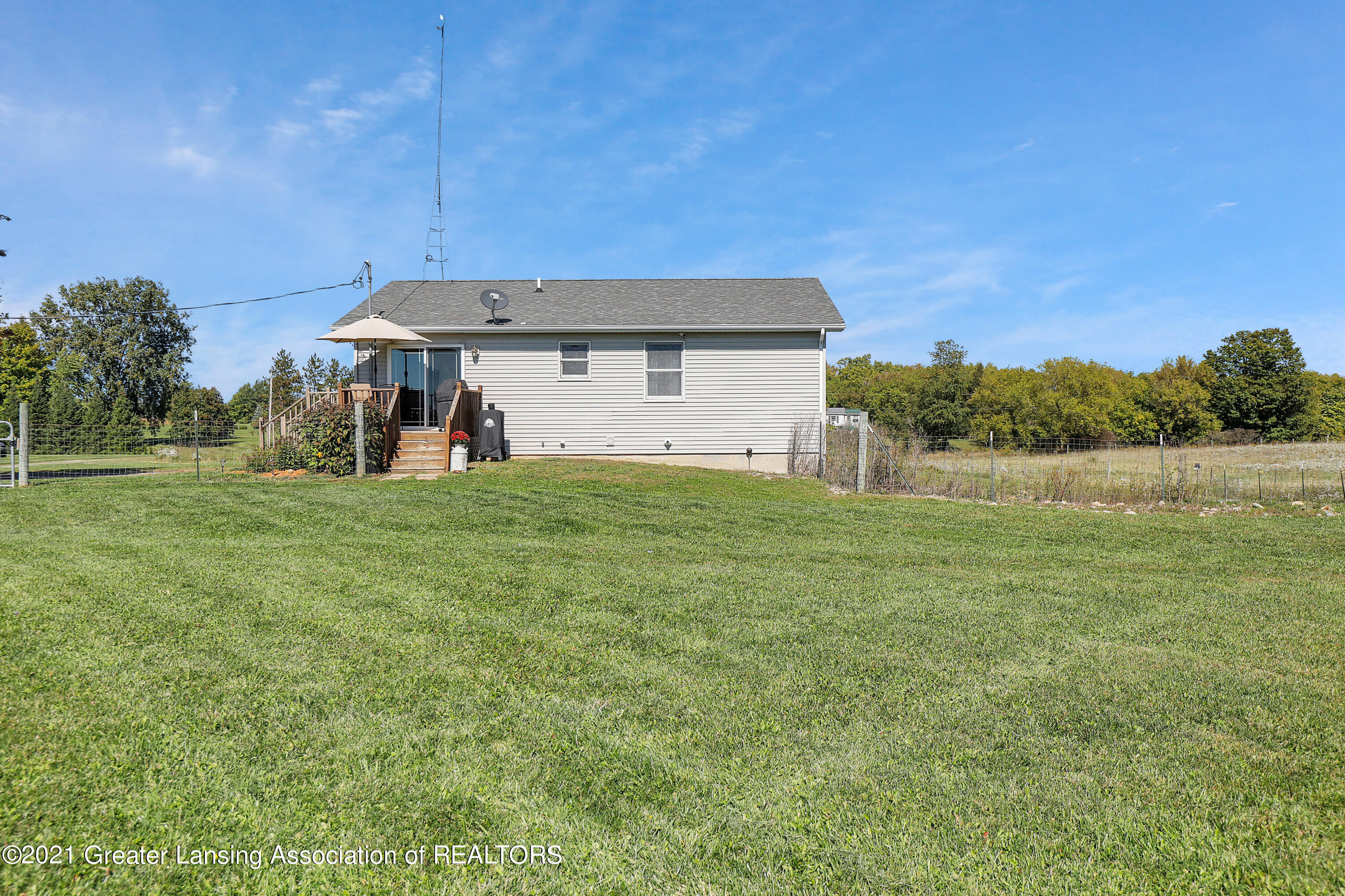5670 Faragher Road Ovid, MI 48866 - Photo 40 of 43 37- Backyard
