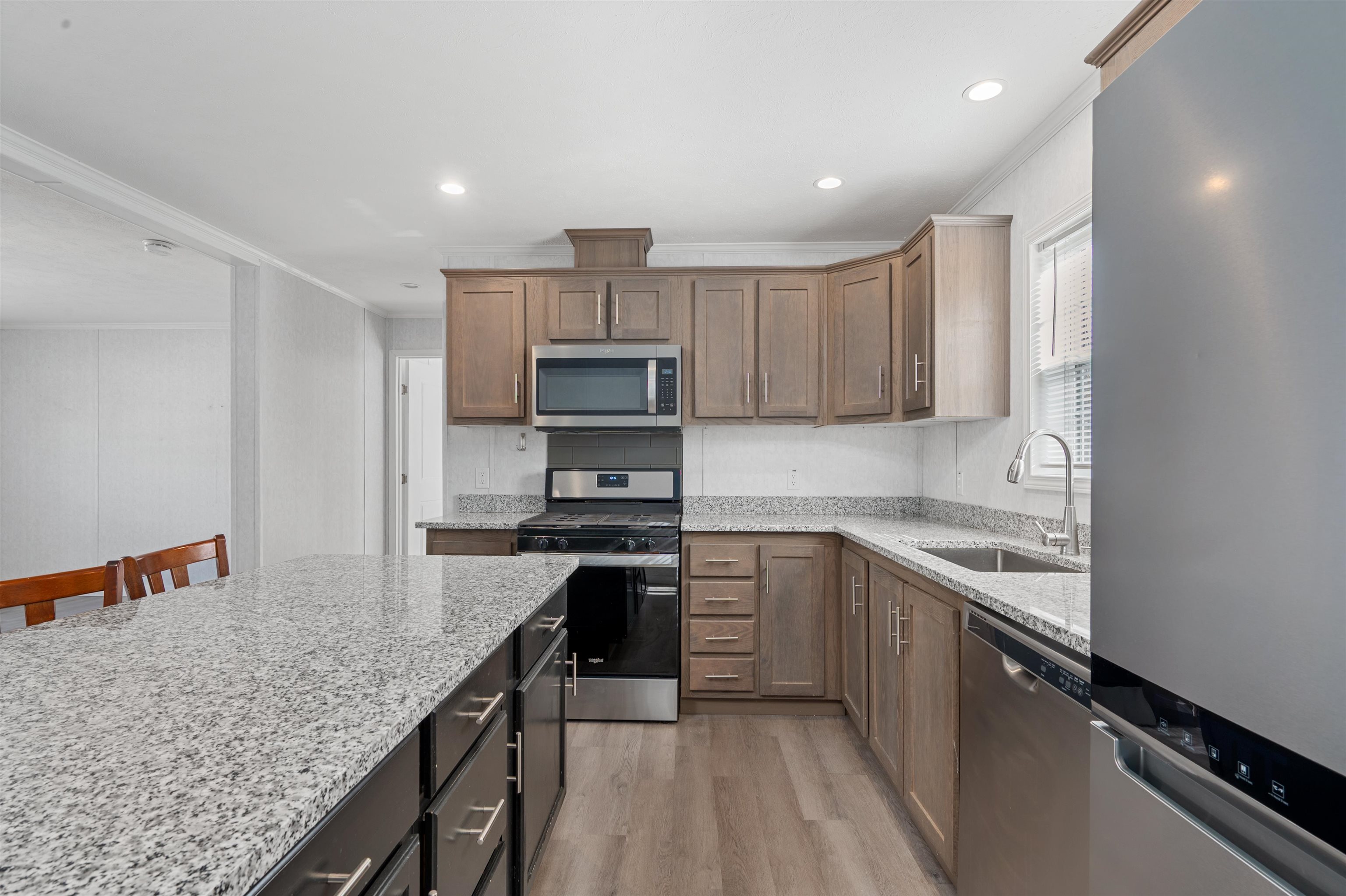 9 Aspen Road Tilton, NH 03276 - Photo 13 of 41