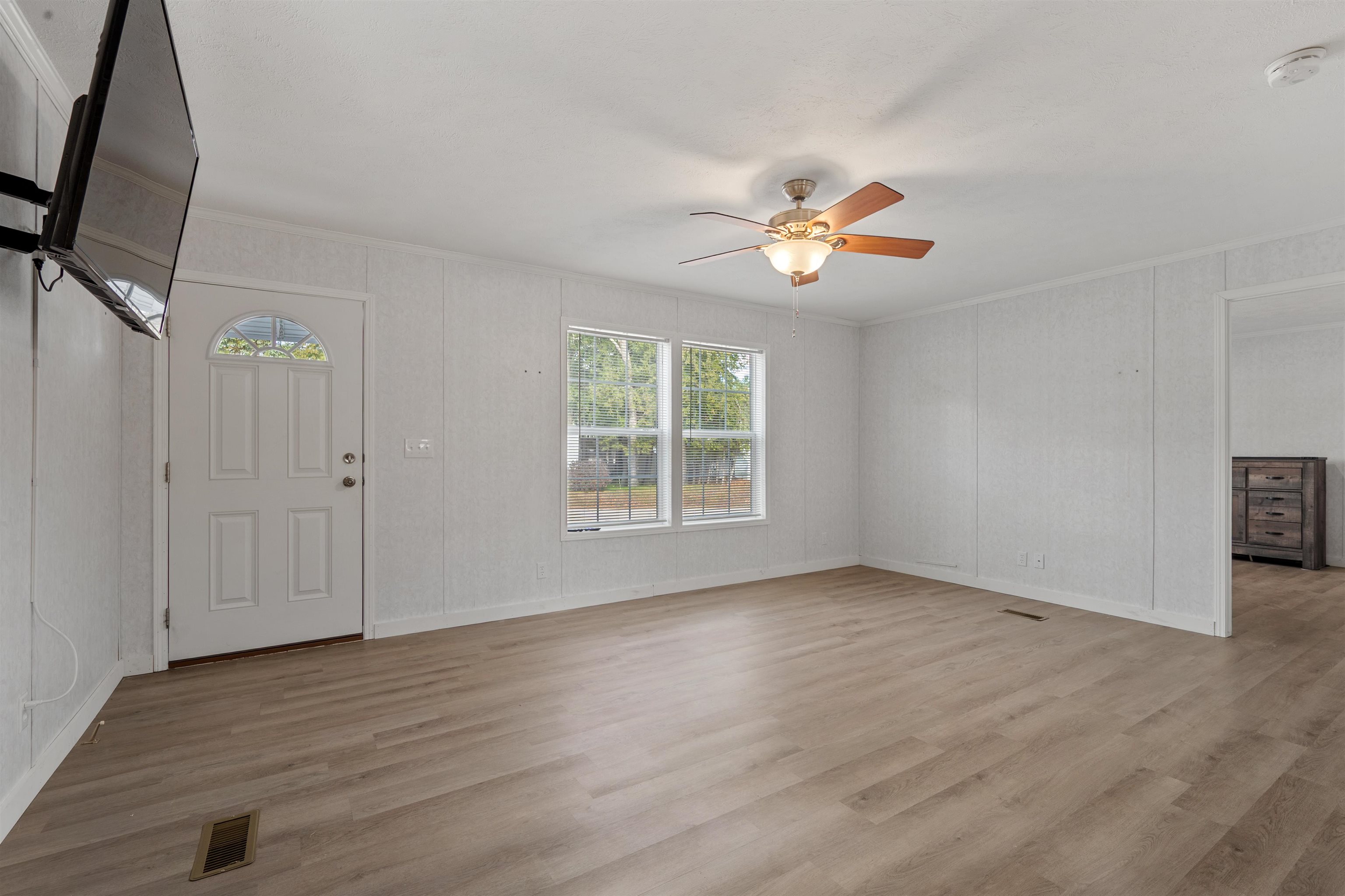 9 Aspen Road Tilton, NH 03276 - Photo 9 of 41