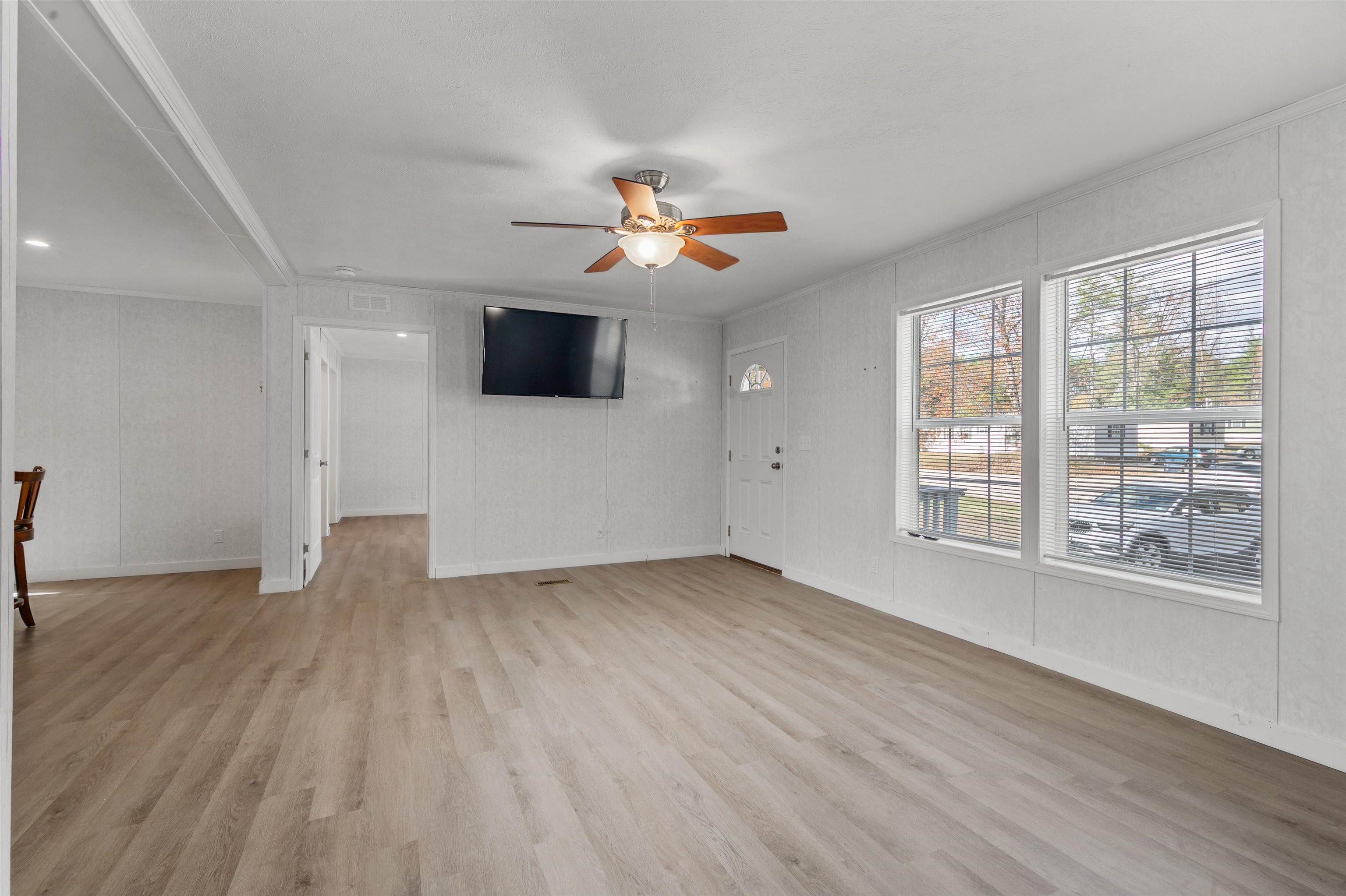 9 Aspen Road Tilton, NH 03276 - Photo 10 of 41